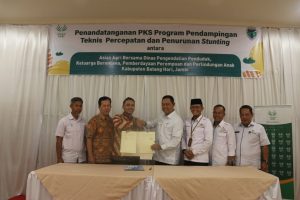 Cegah Stunting, Pemkab Batanghari dan PT IIS Teken MoU