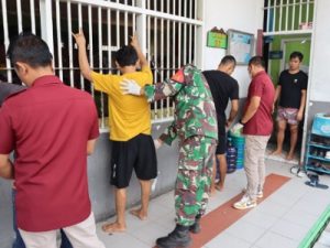 Aparat Masuk Kamar Hunian, Warga Binaan Lapas Panik