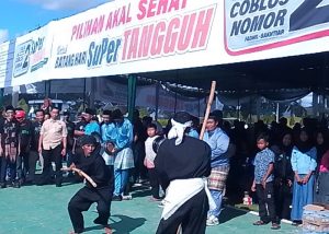 Atraksi Silat Sambut Kedatangan Fadhil-Bakhtiar