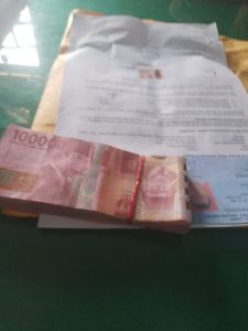 Prosedur Dak Prosedur, Kamu Kan Butuh Tanda Tangan