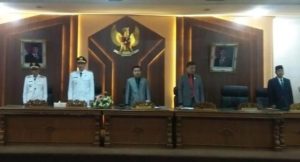 DPRD Batanghari Dengarkan Pidato Perdana Bupati Fadhil Arief   