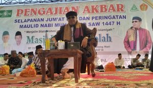 Ribuan Jamaah Hadiri Pengajian Akbar Selapanan Jum’at Pon di RT 22 Sridadi