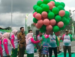 Di Bawah Hujan, Gempita PKK Menjadi Kenangan yang Tak Biasa
