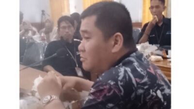 Sendirian Hadapi RDP DPRD, Simon PT Superhome Tetap Tenang di Tengah Kritik Tajam