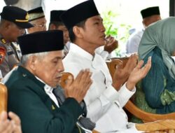 Ketua DPRD Batang Hari Hadiri Pelepasan 213 Jamaah Calon Haji