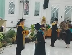 Hujan Tak Surutkan Antusiasme, 293 Wisudawan UNISBA Batang Hari Resmi Sandang Gelar Akademik